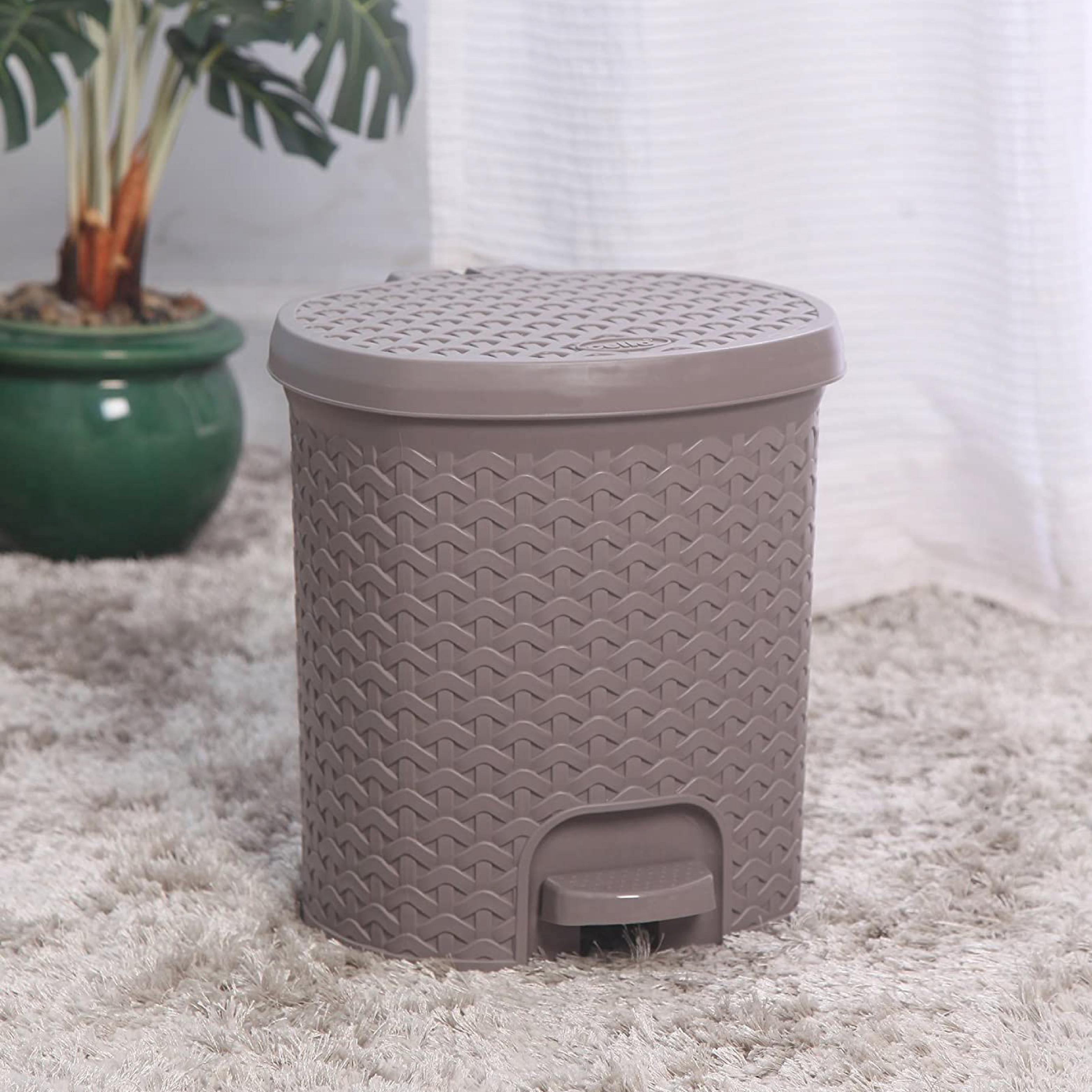 Classic Pedal Dustbin Grey / 12 Litre