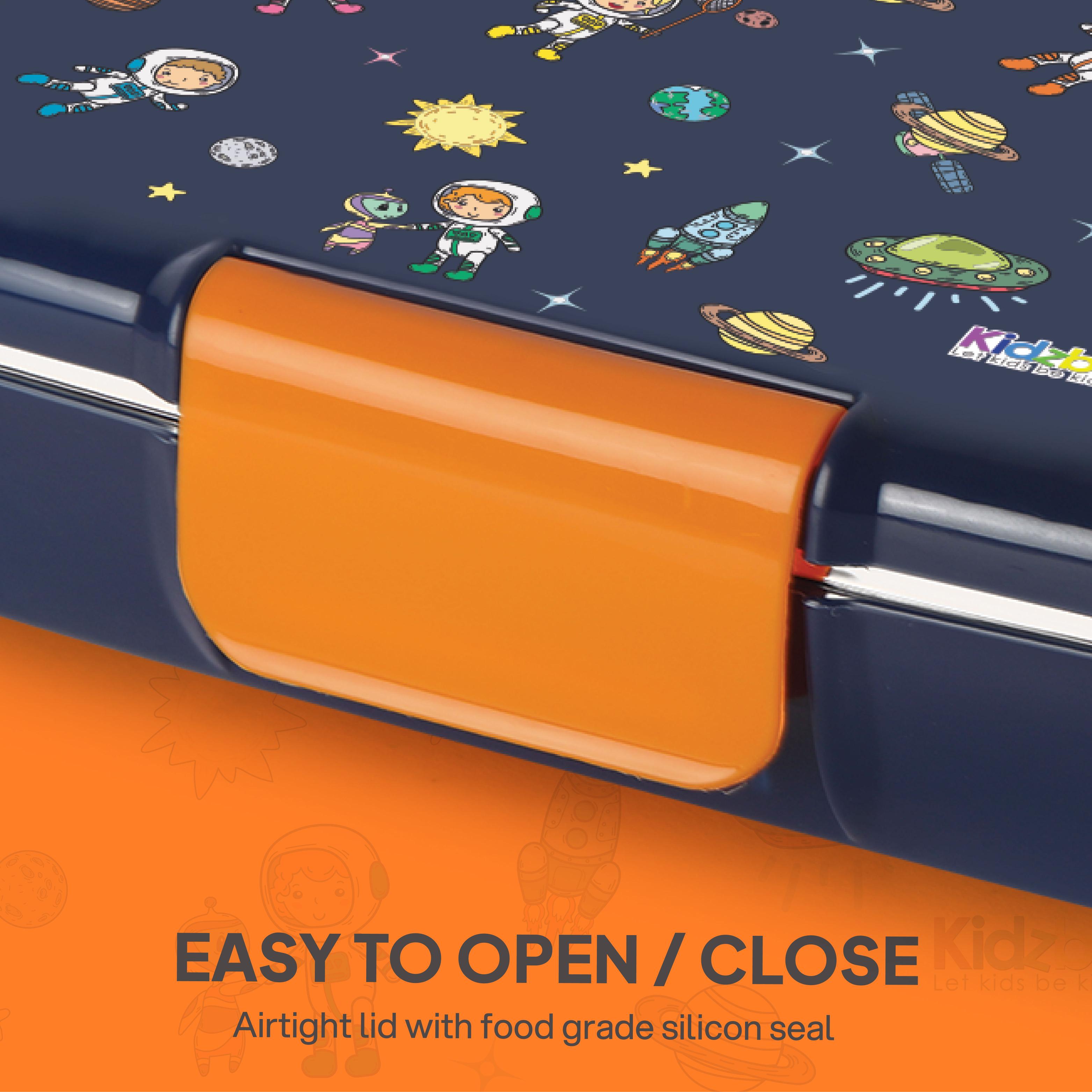 Magnus 3D Design Kids Lunch Box, 700ml Cosmic Explorer