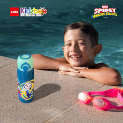 Giggle 3D Touch & Feel Sipper Thermosteel Flask, 380 ml Web Warriors