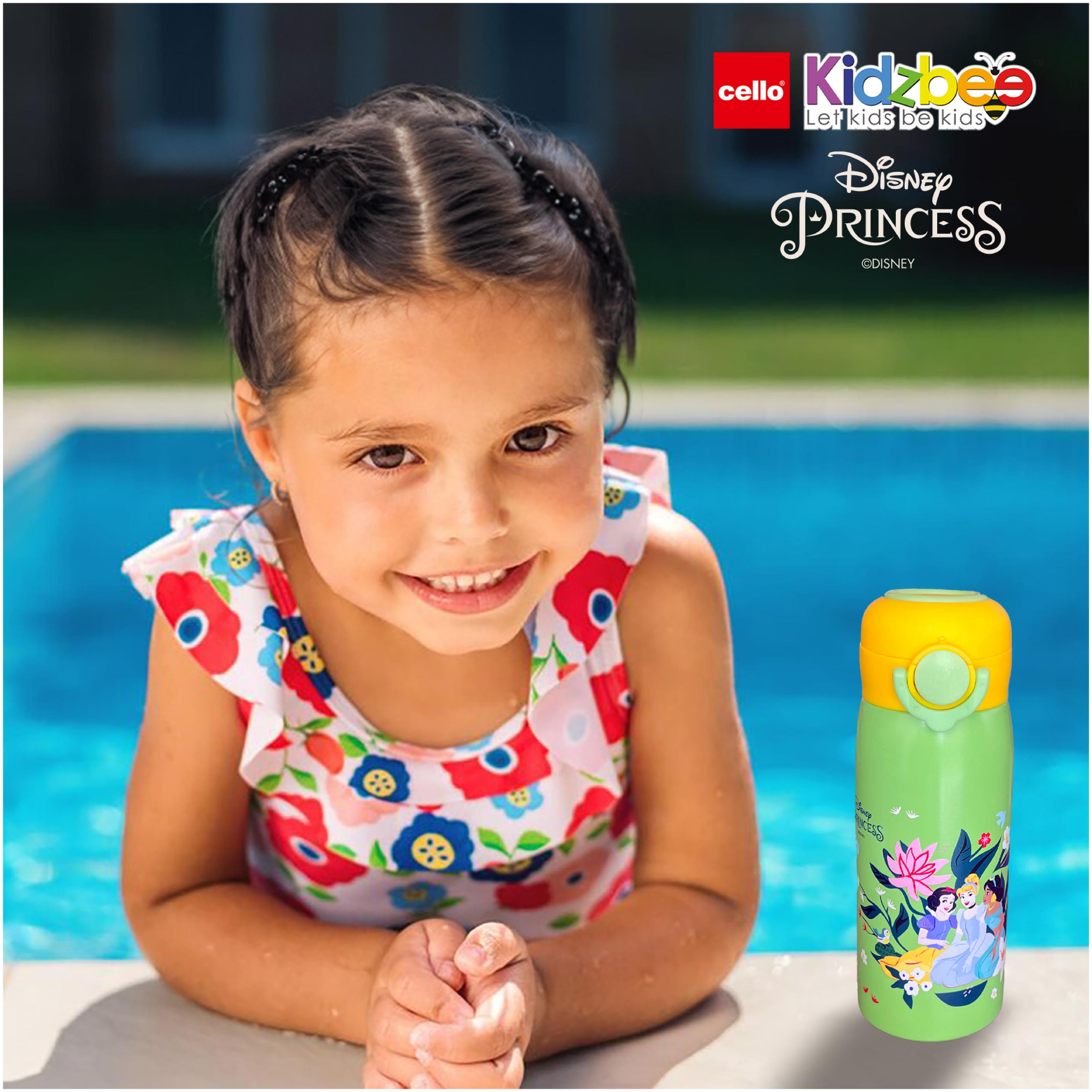 Giggle 3D Touch & Feel Sipper Thermosteel Flask, 380 ml Dream Weavers