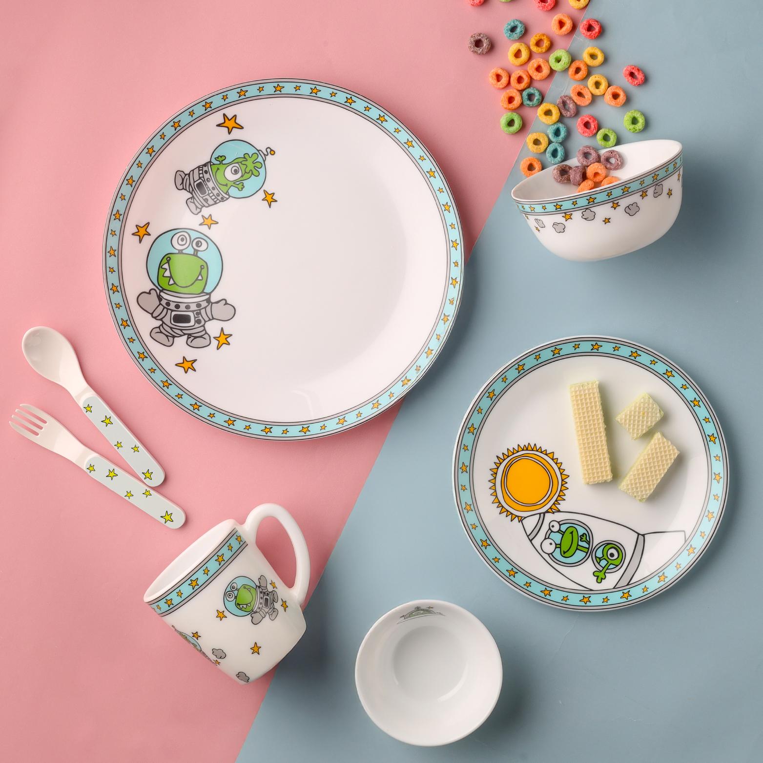 Kids Opal Dinner Set, 7 Pieces Alien Sprites / 7Pcs